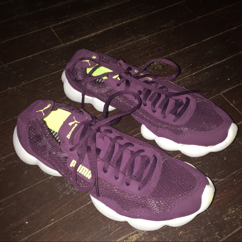 PUMA Women’s Bubble XT Cross-Training Shoe size 8